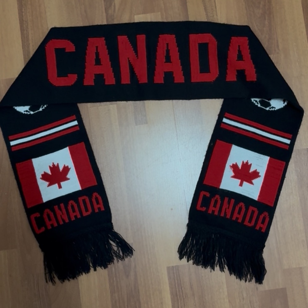 Team Canada soccer scarf